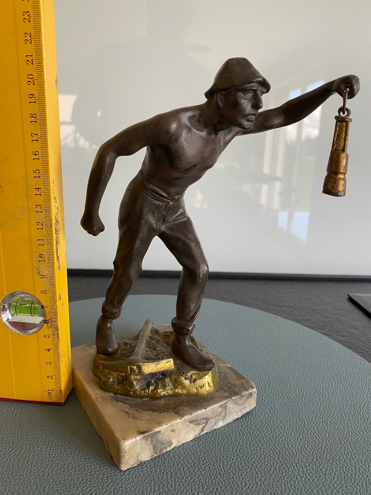 Mineur de bronze, Antiquités & Art, Enlèvement, Bronze