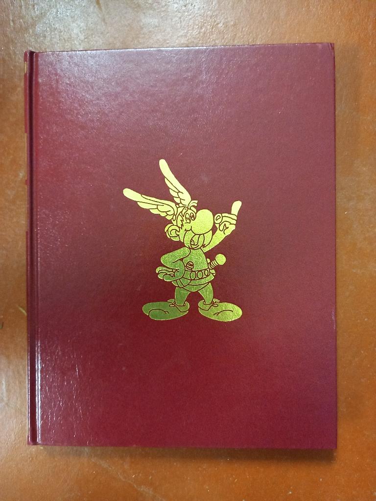 Asterix en Obelix FR/NED, Boeken, Ophalen of Verzenden, Zo goed als nieuw