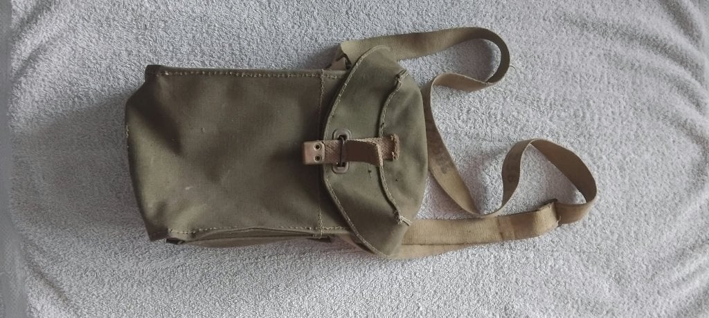 british gas mask bag ww2 1944, Collections, Enlèvement ou Envoi, Armée de terre, Autres types