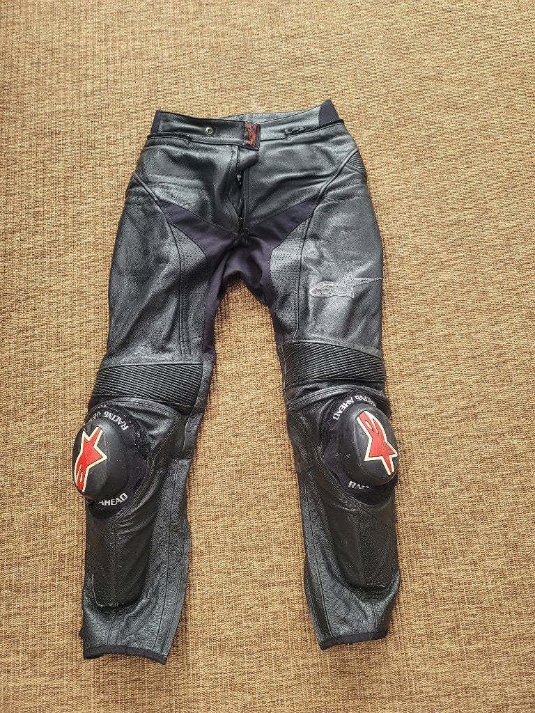 Alpinestars leder broek + kneesliders, Motos, Vêtements | Vêtements de moto, Femmes, Seconde main, Enlèvement, Alpinestars
