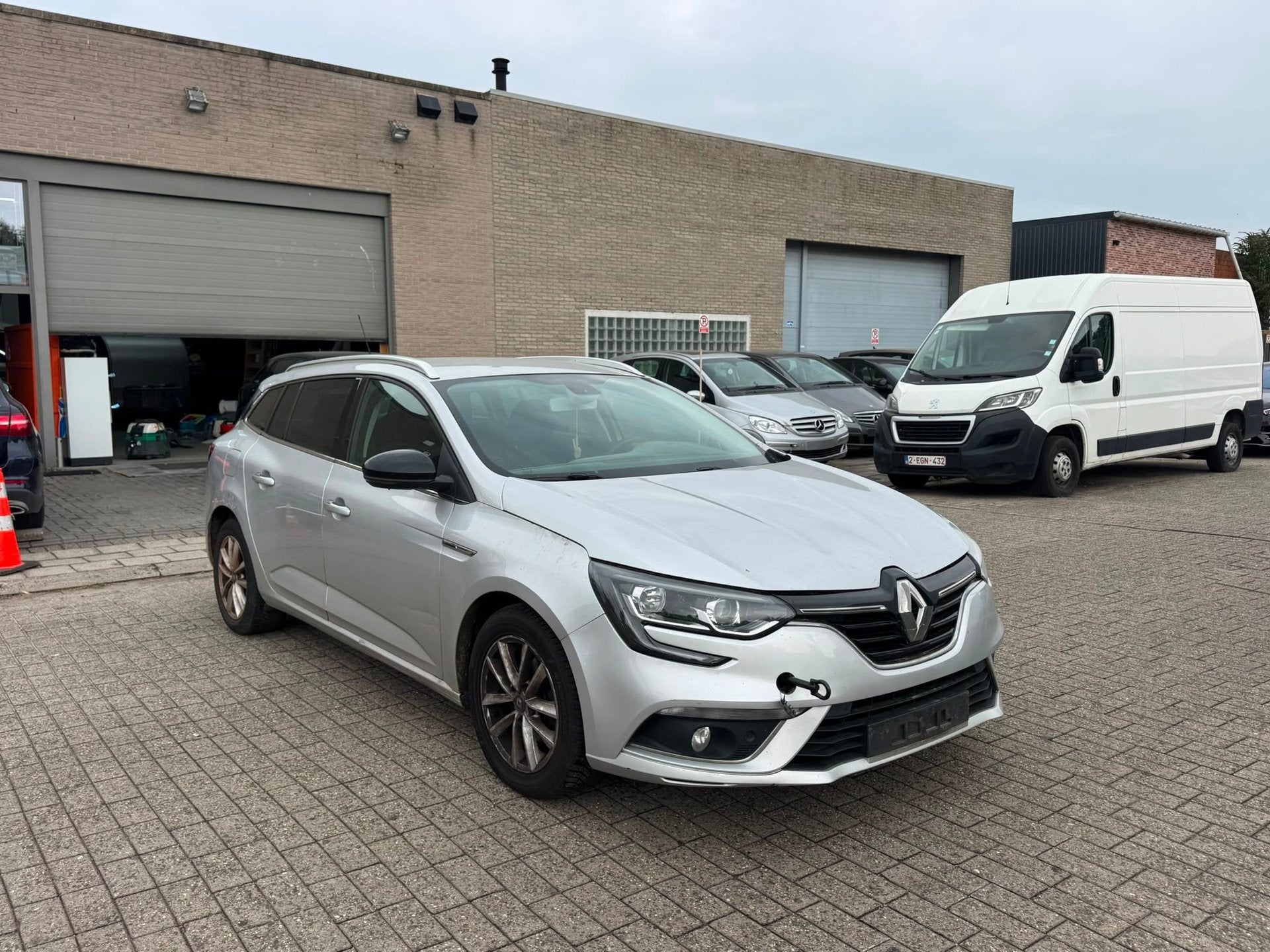 Renault Megane | motor probleem, Auto's, Gebruikt, Euro 6, Bedrijf, 97 kW
