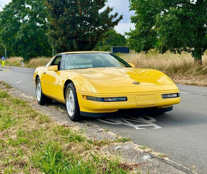 Corvette C4 RARE YELLOW | SPORT SEATS | 6-SPEED MANUAL, Autos, Cuir, Achat, Boîte manuelle, Noir