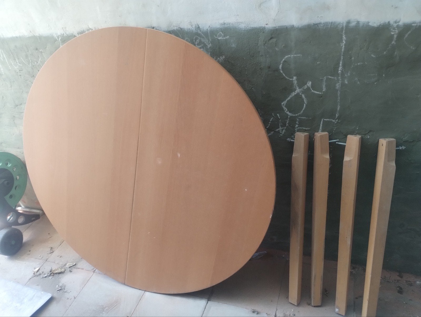 Ronde eettafel, 4-6 personen, diameter 115cm, Huis en Inrichting, Ophalen, Gebruikt, 100 tot 150 cm, Rond