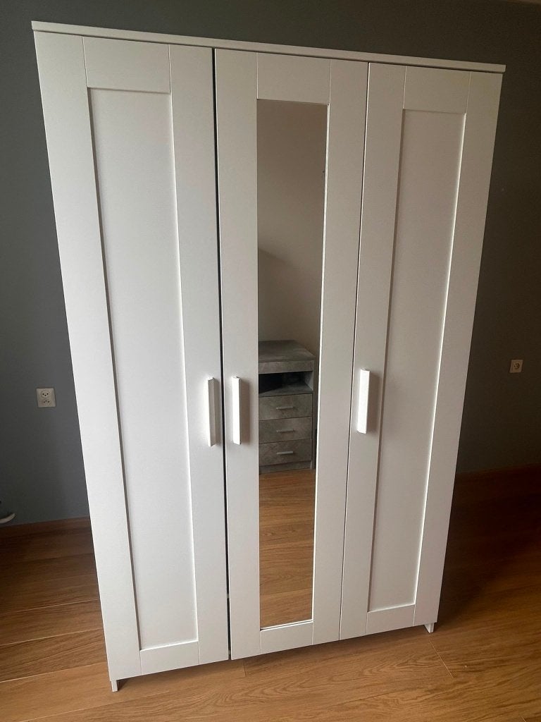 IKEA BRIMNES 3-deurs kledingkast, Avec tablette(s), Comme neuf, 100 à 150 cm, 50 à 75 cm