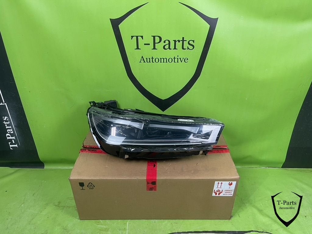 bmw ix koplamp rechts lamp 5A3CEA204, Info@fabrikant.eu, Fabrikantstraat 1
1000 AA  Amsterdam, NL, BMW, Fabrikant BV