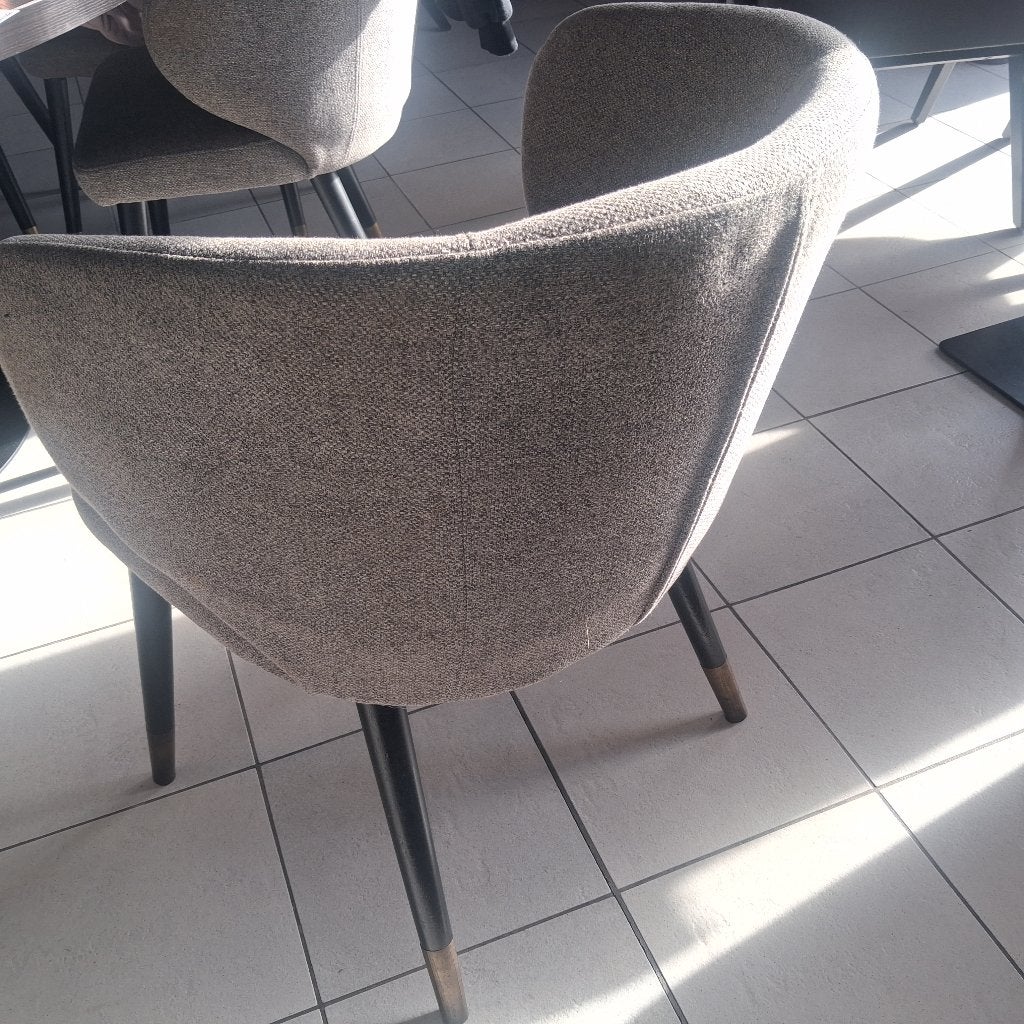 Set van 8 eetkamerstoelen – €280, Huis en Inrichting, Ophalen, Gebruikt, Vijf, Zes of meer stoelen, Stof