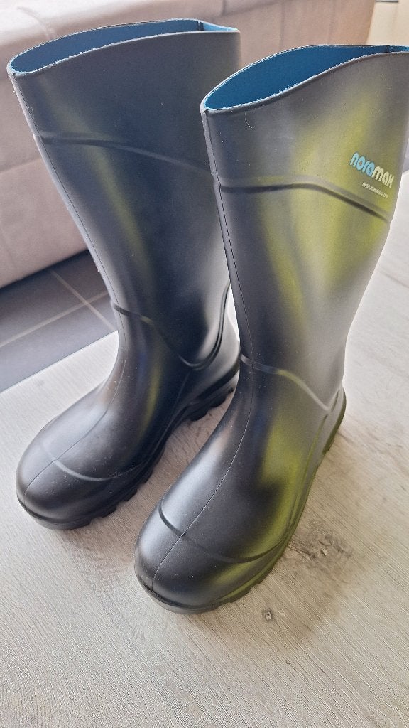 Nieuwe rubberen veiligheidslaarzen met stalen neus!, Ophalen, Nieuw