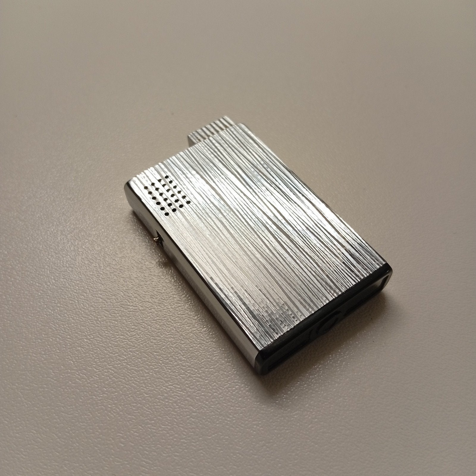 Briquet Ronson vintage | Allemagne de l'Ouest, Collections, Articles de fumeurs, Briquets & Boîtes d'allumettes, Enlèvement ou Envoi