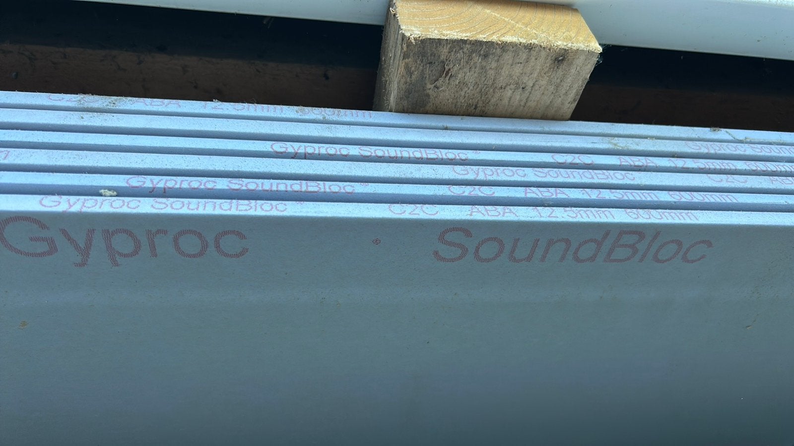 Gyproc soundblock geluidsisolatie platen, Ophalen, Nieuw