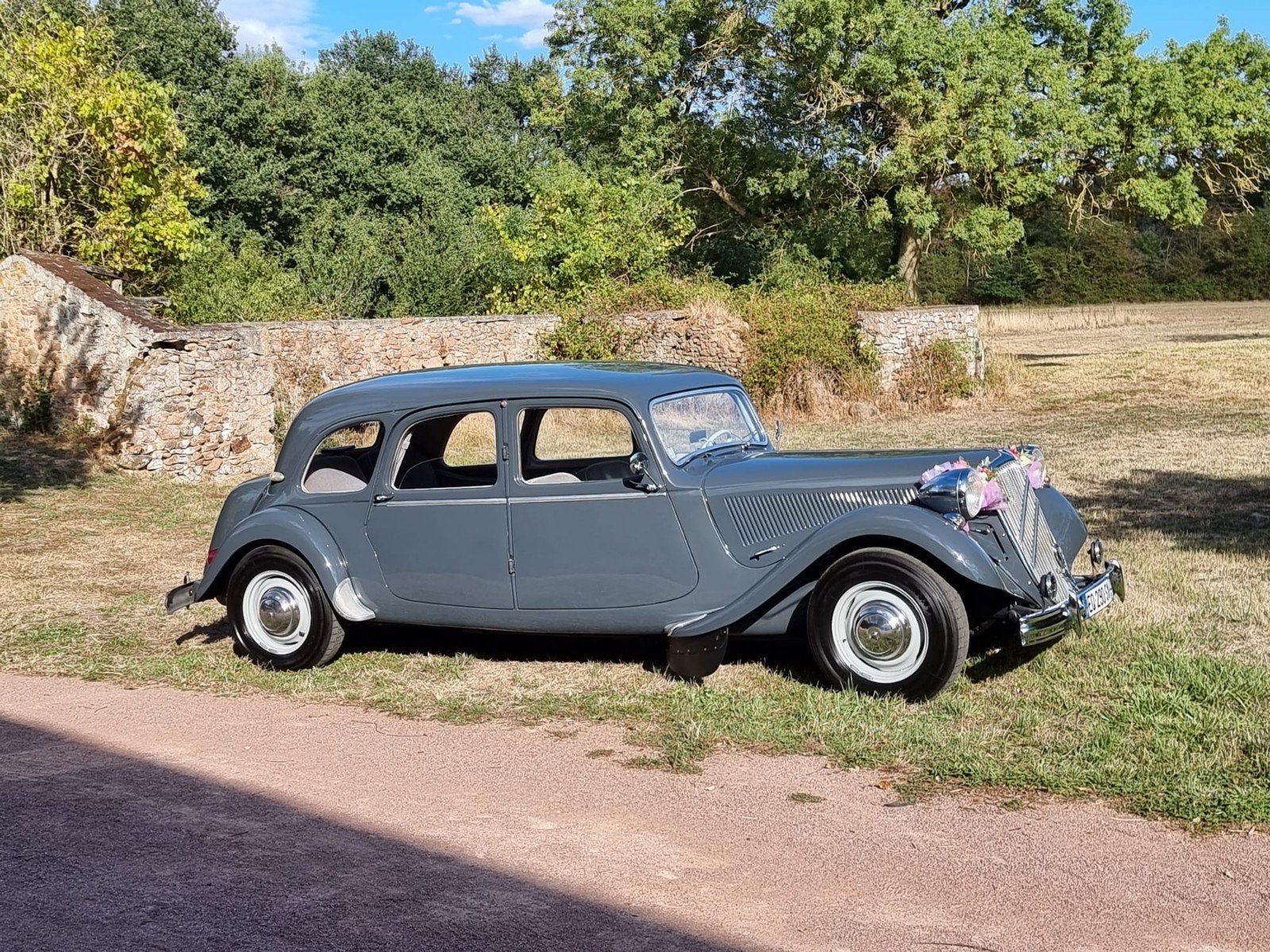 Citroen Traction 15 Familiale – Restauration d’exception, Autos, Citroën, Achat, Autre carrosserie, 5 portes, 6 cylindres