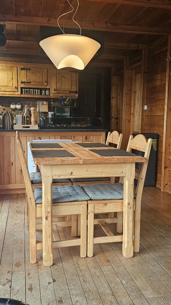 Table à manger rustique entièrement en bois avec 6 chaises, 100 à 150 cm, Quatre personnes, Ardens rustiek, Enlèvement