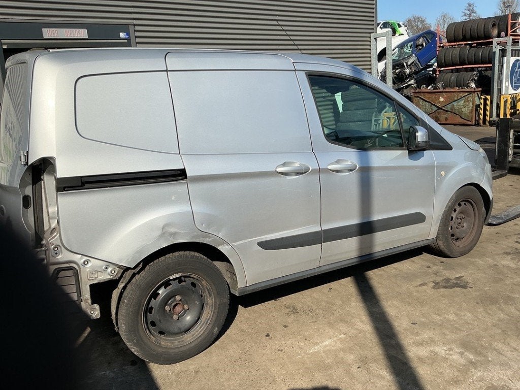 PORTE COULISSANTE DROITE Transit Courier (|PET7624630BT|), Droite, Porte, Henry-Ford-Straße  1
50735  Köln, DE, Ford-Werke GmbH