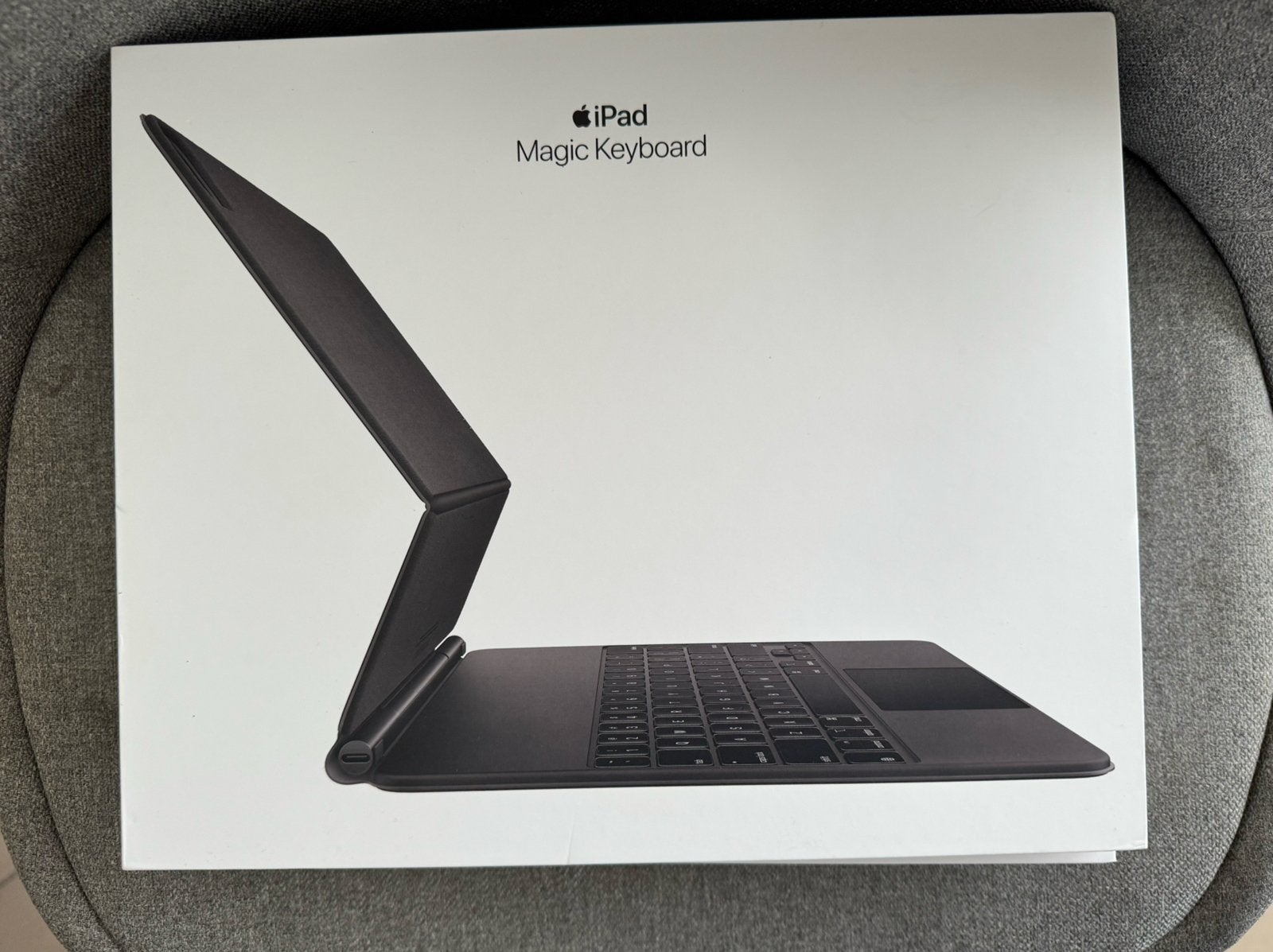 Ipad Magic Keyboard, Computers en Software, Tablet-hoezen, Ophalen, Zo goed als nieuw, 12 inch, Bescherming voor- en achterkant