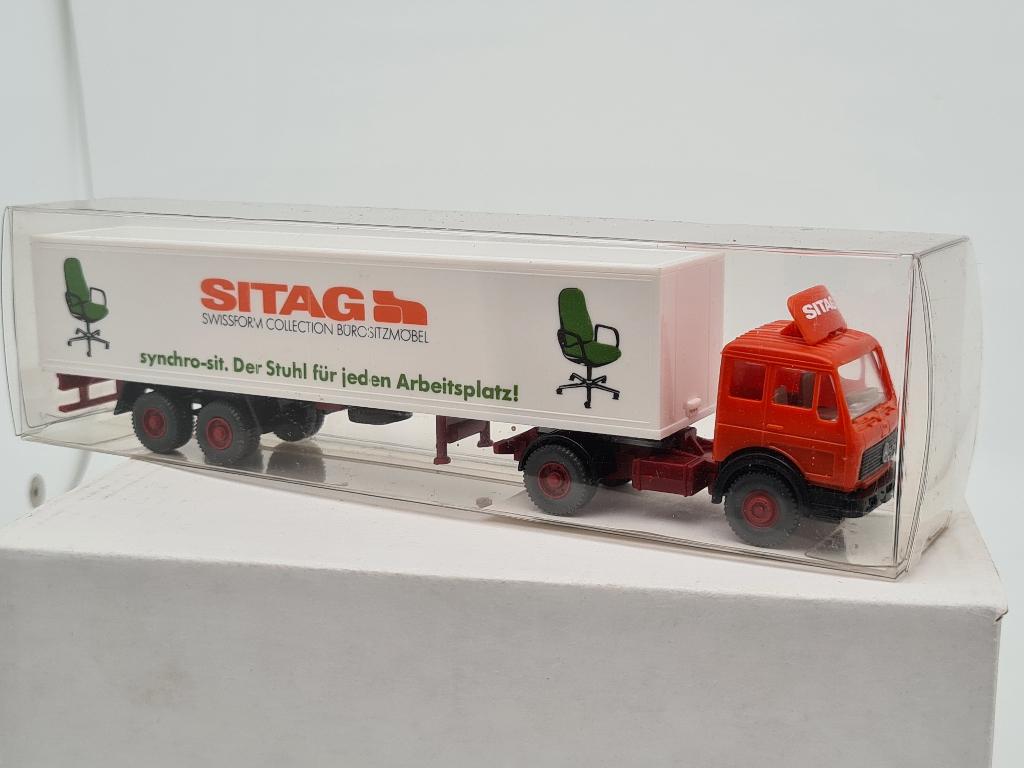 Sitag Kantoormeubels Mercedes vrachtwagen - Wiking 1/87, Verzenden, Zo goed als nieuw, Bus of Vrachtwagen, Wiking