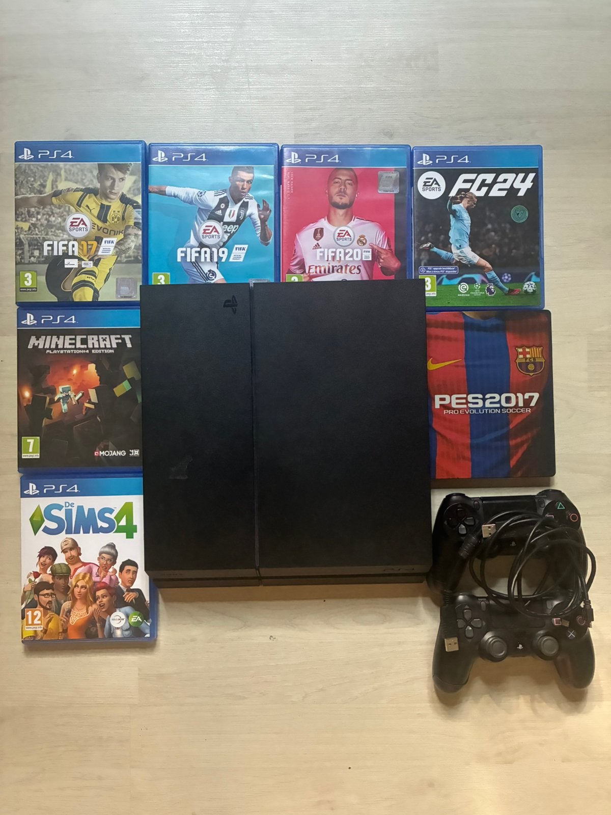 Ps4, Games en Spelcomputers, Spelcomputers | Sony PlayStation 4, Ophalen, Met 2 controllers, 1 TB, Original