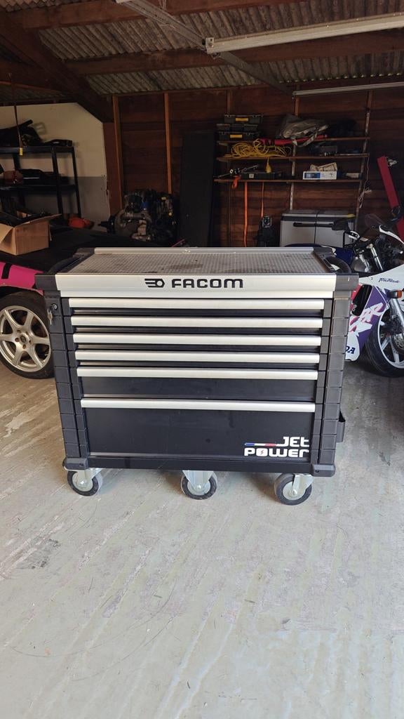 Facom jet power (Leeg), Ophalen