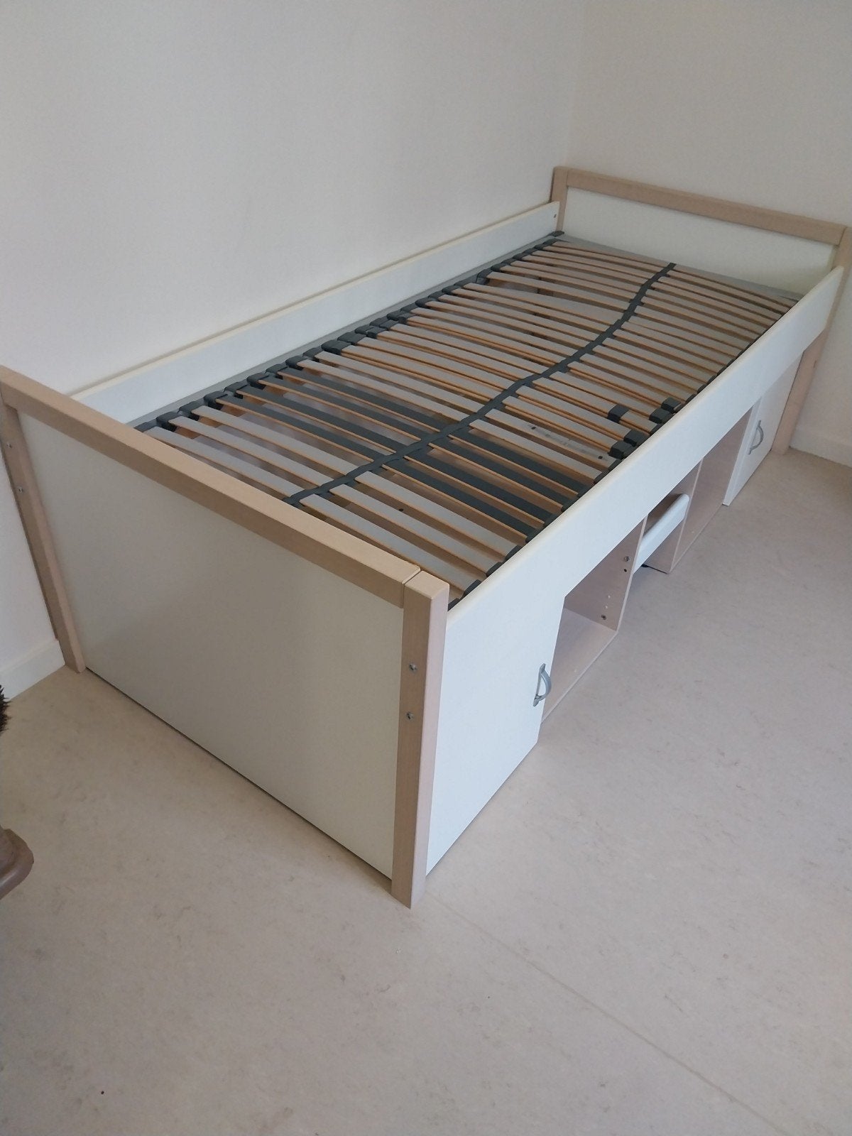 lit 90 200, Maison & Meubles, Chambre à coucher | Lits, 90 cm, Une personne, Enlèvement, Utilisé