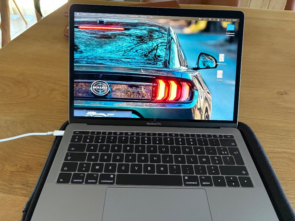 Apple MacBook Pro 2017, Ophalen, Gebruikt, 2 tot 3 Ghz, 8 GB