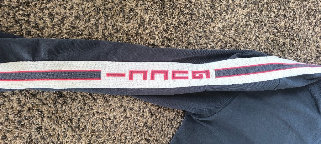 Pull vintage Gucci authentique, taille M, Enlèvement ou Envoi, Gucci, Porté, Bleu