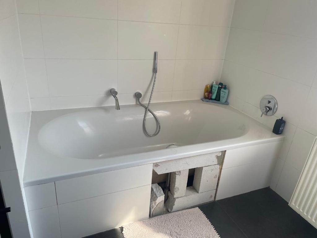 Gratis bad, Ophalen, Gebruikt, Overige typen, Minder dan 100 cm