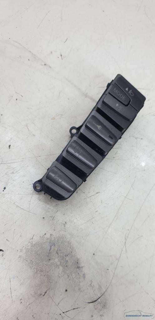 Barre de boutons de commutateurs de phares Fiat Bravo II (19, Stellantis Europe S.p.A., Info@stellantis.com, Utilisé, Corso Giovanni Agnelli 200
10135  Turin, IT