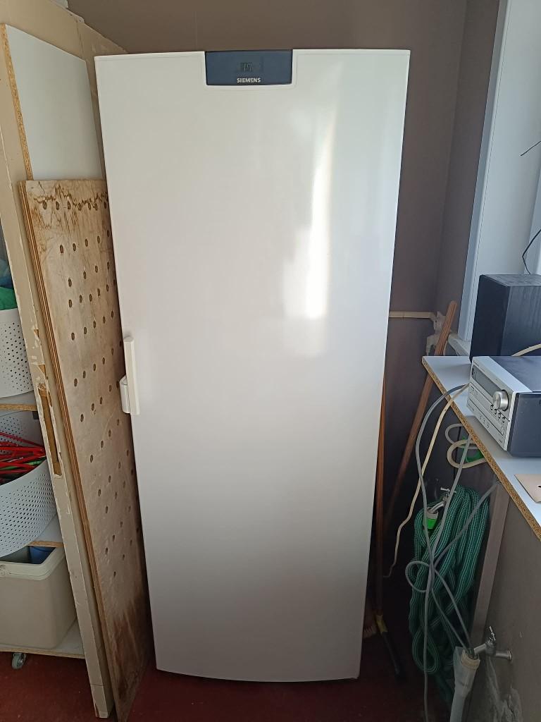 Diepvries Siemens, Elektronische apparatuur, Vriezers en Diepvrieskisten, Ophalen, Gebruikt