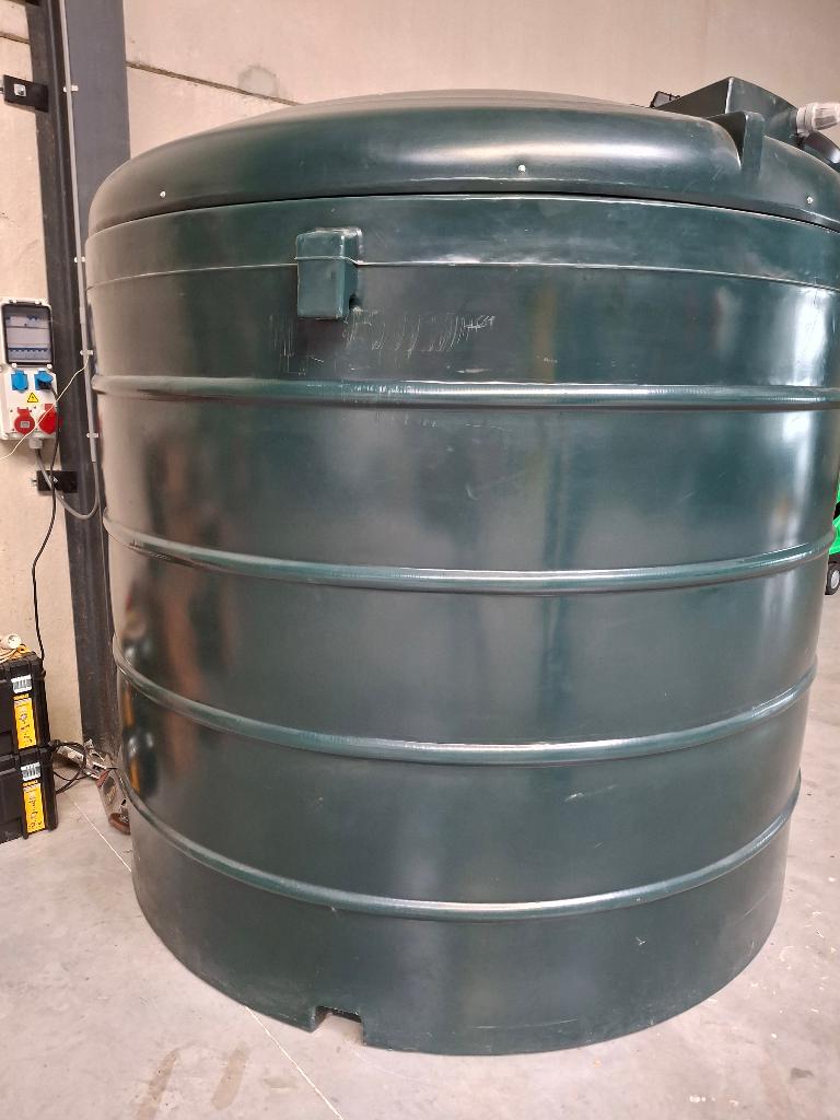 5000 l diesel/mazout tank met toebehoren, Zakelijke goederen, Machines en Bouw | Overig, Ophalen