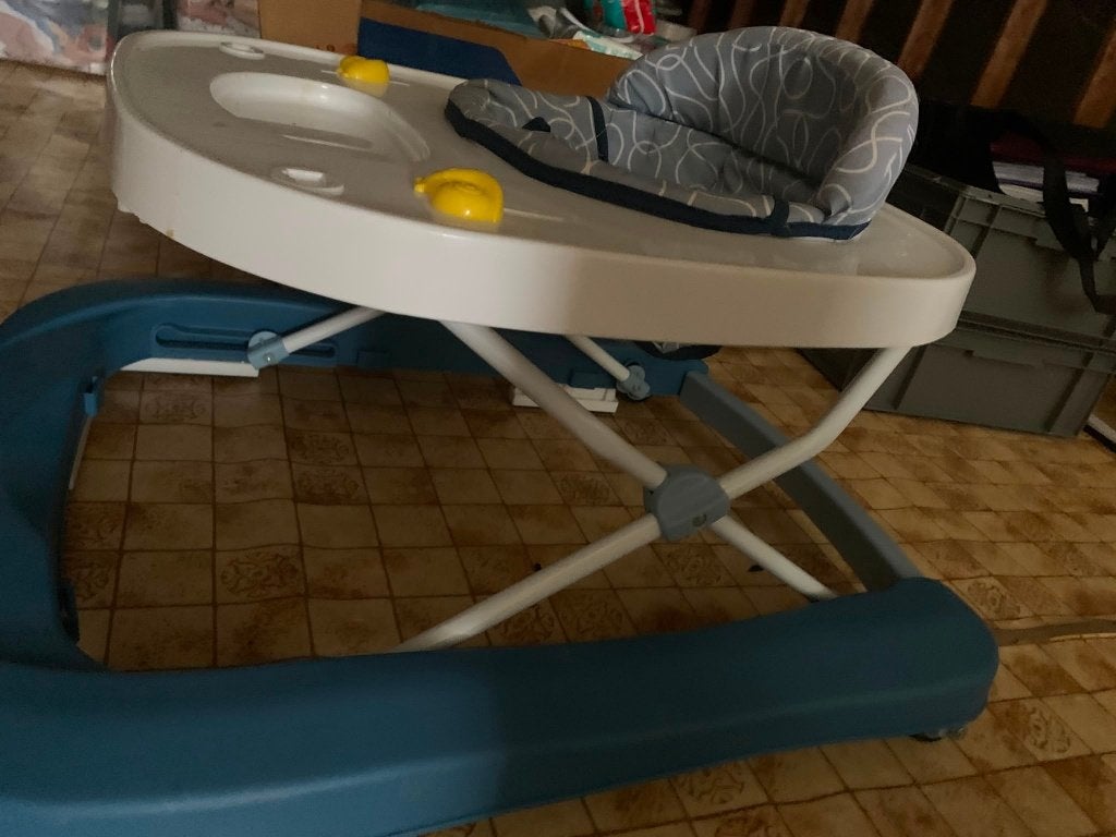Bannini babywalker / loopstoel verstelbaar, Ophalen, Zo goed als nieuw