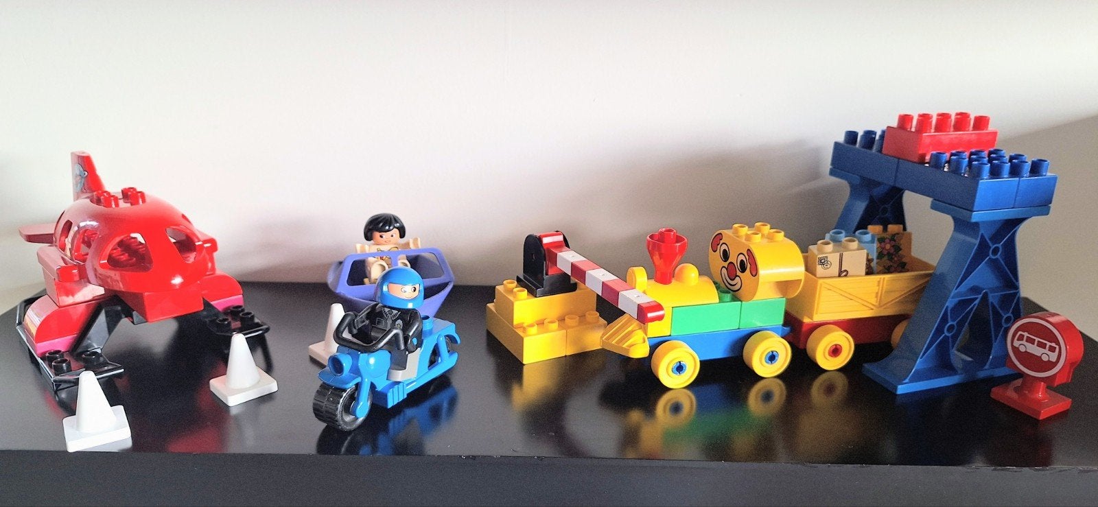 duplo trein met slagboom,brug,watervliegtuig,boot,brommer..., Enlèvement, Duplo