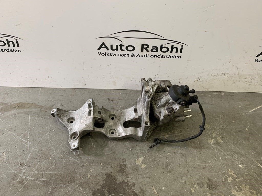 Volkswagen Audi dieselpomp 04L130755D compleet, -, Utilisé, -, -