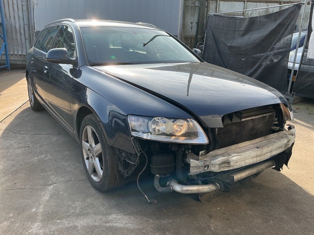 RADIATEUR Audi A6 (C6) (01-2004/03-2011) (|4F0121251AE|), Gebruikt, Audi