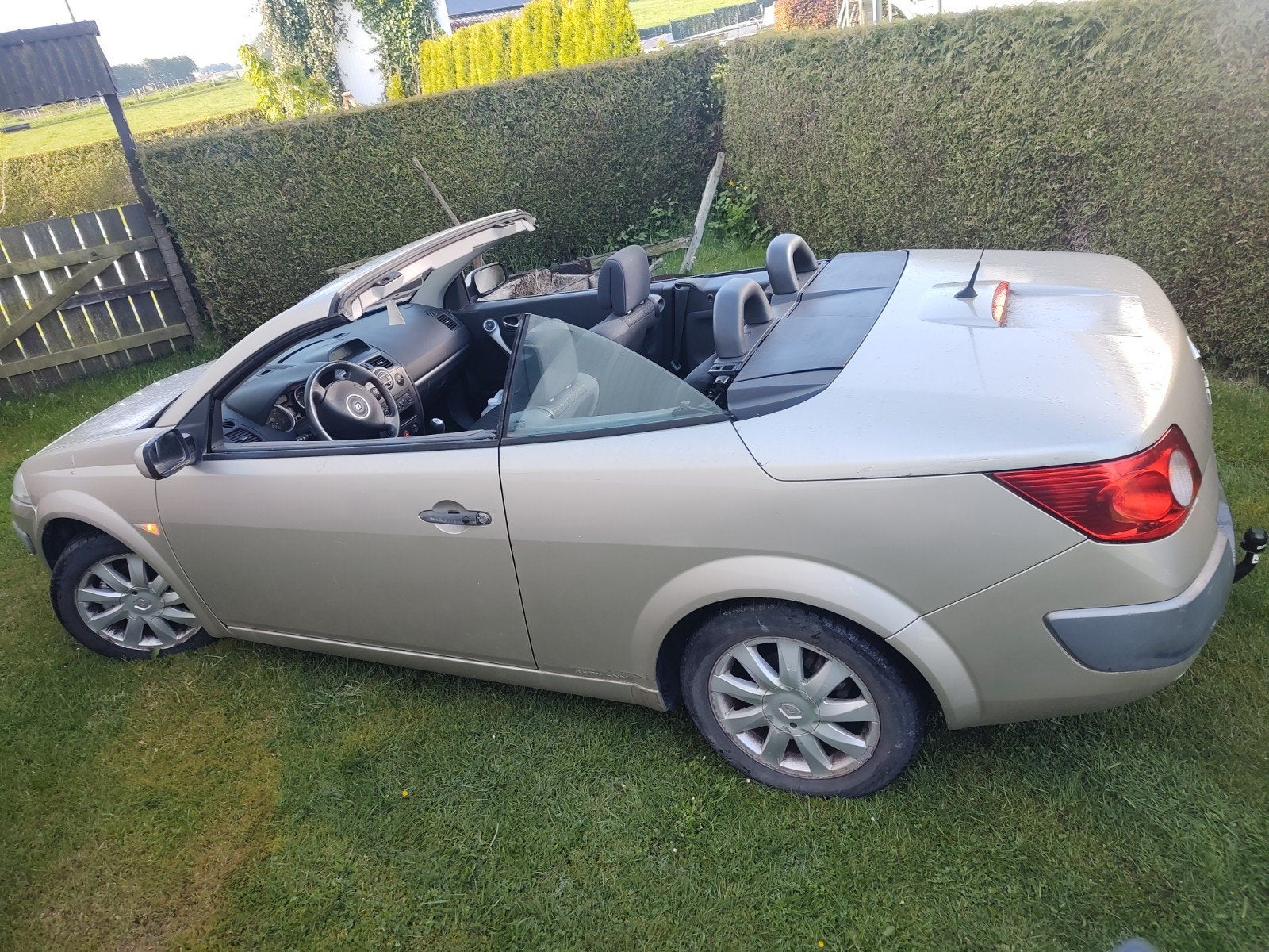 Renault Mégane cabriolet, Auto's, Cabriolet, Diesel, Particulier, Te koop