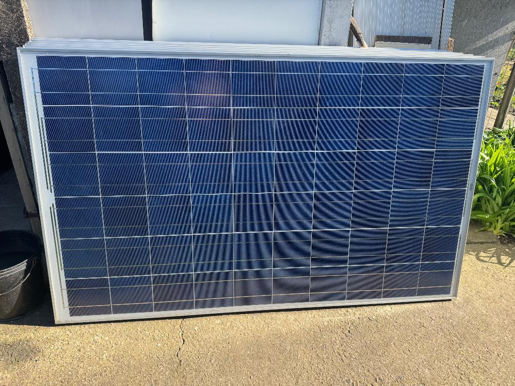 6 zonnepanelen 220 Wp, Ophalen, Gebruikt, Compleet systeem, 200 wattpiek of meer