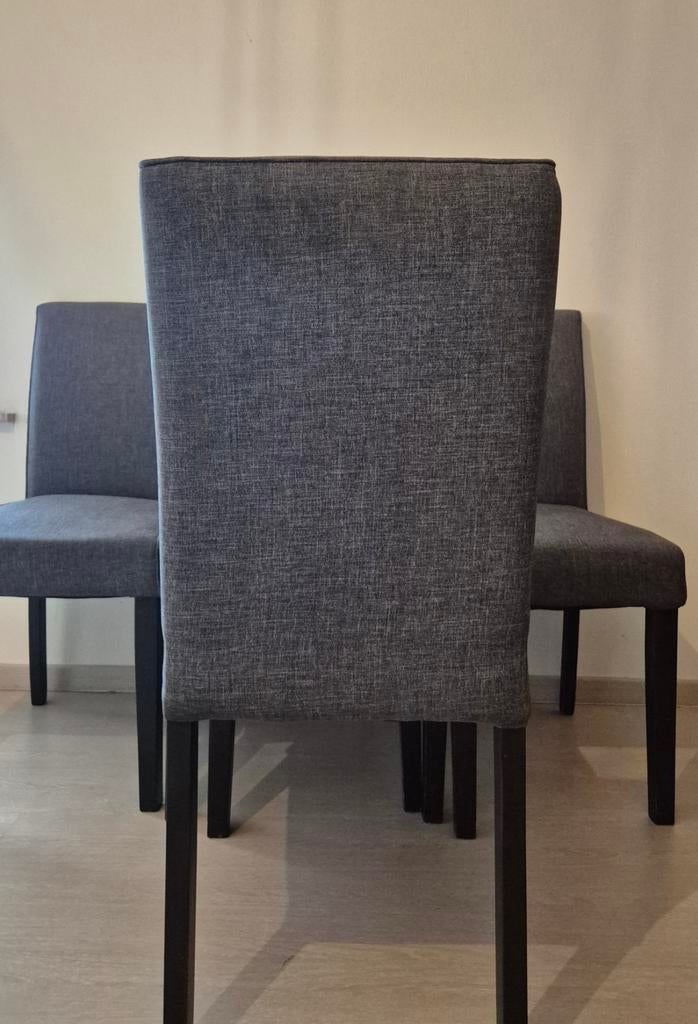 4 grijze eetkamerstoelen, Enlèvement