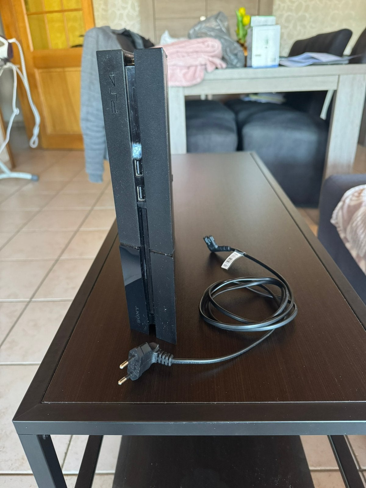 PS 4 - HDMI poort kapot achteraan, Games en Spelcomputers, Spelcomputers | Sony PlayStation 4, Ophalen, Met 1 controller, Original