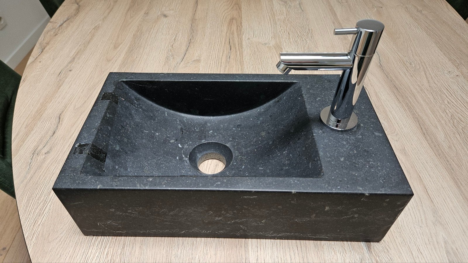 wasbak in natuursteen mat kraan, Doe-het-zelf en Bouw, Ophalen, Kraan