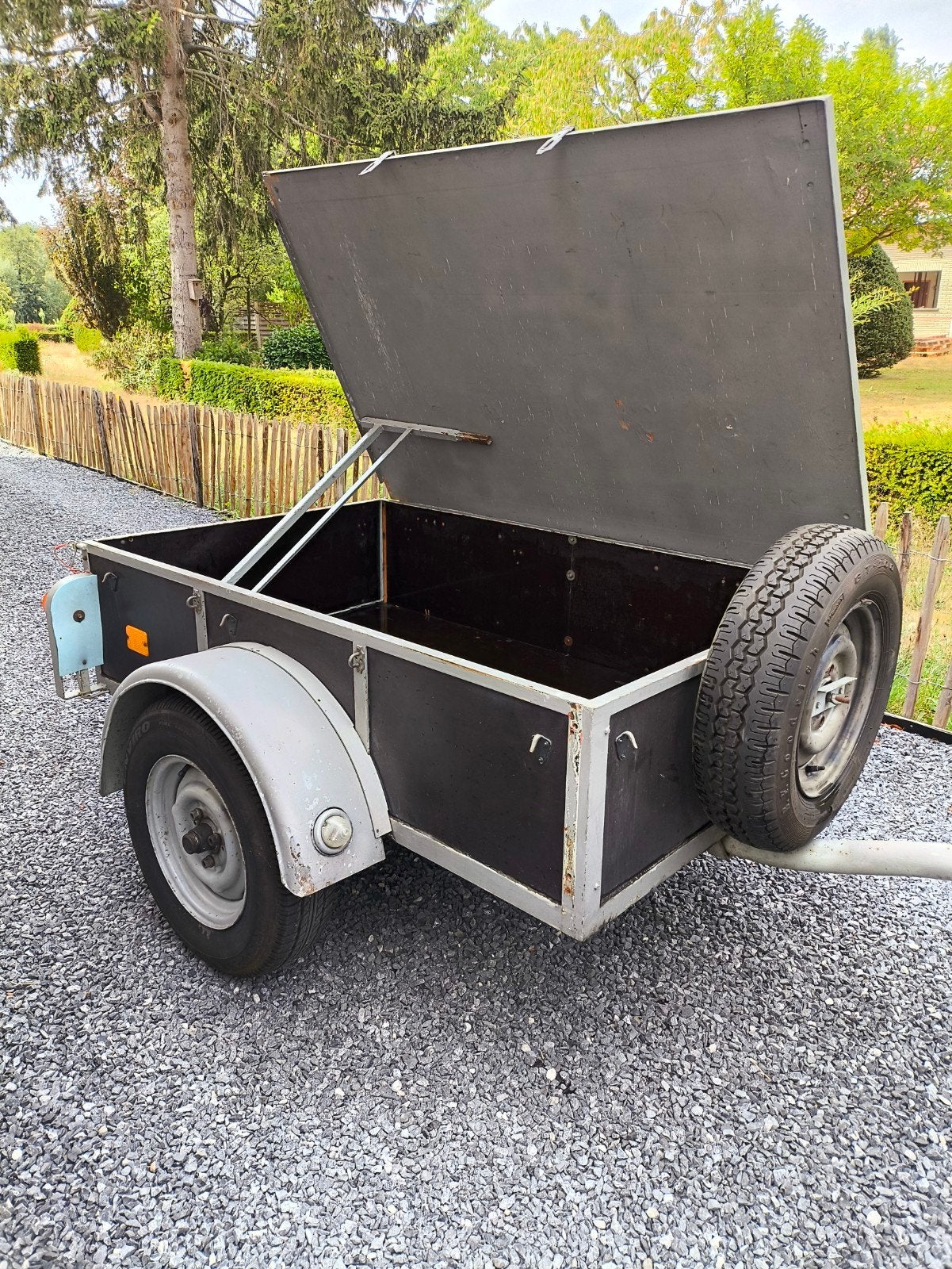 Aanhangwagen/Baggagewagen, Ophalen