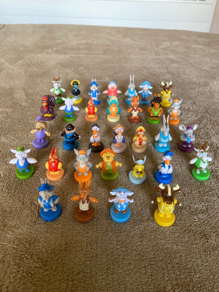 32 kleine diertjes in kunststof (zo goed als nieuw), Verzamelen, Poppetjes en Figuurtjes, Ophalen of Verzenden, Zo goed als nieuw
