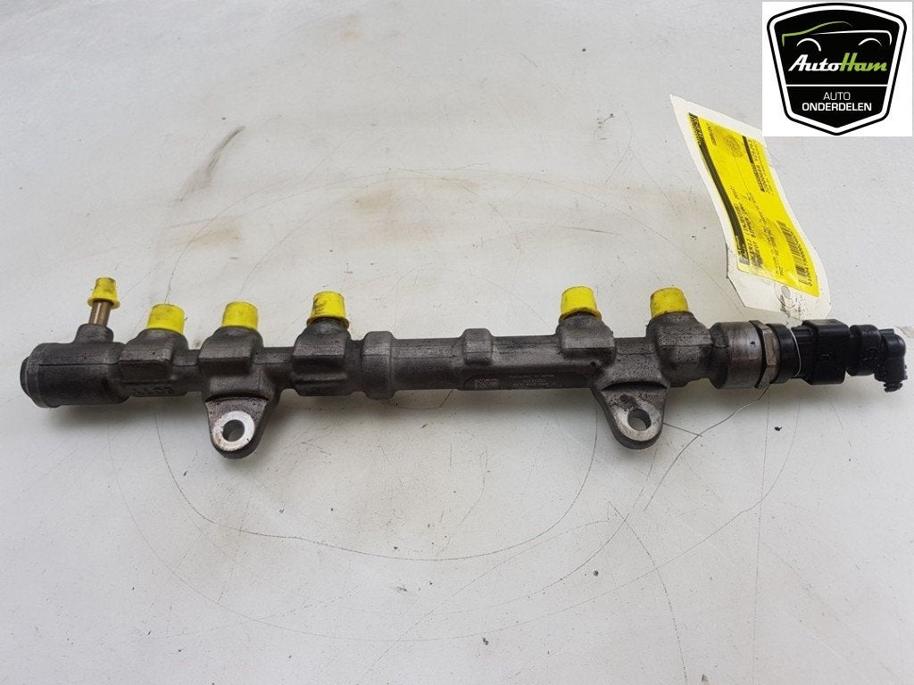 RAMPE D'INJECTION Peugeot Bipper (AA) (01-2008/-), Utilisé, Peugeot