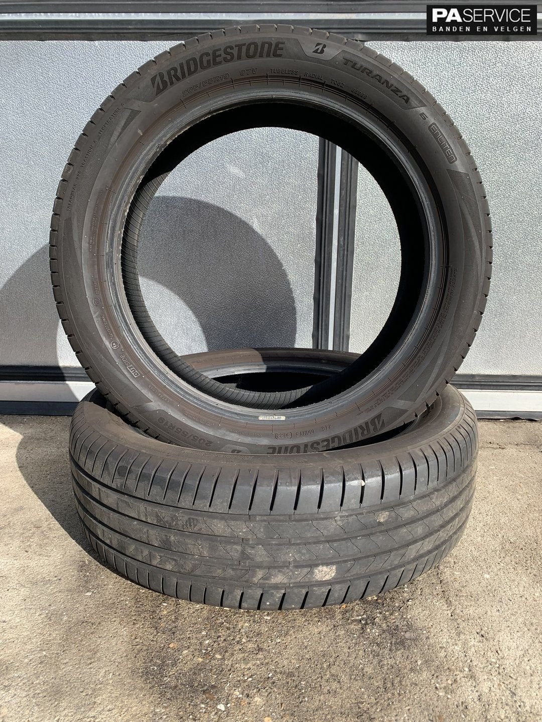 2x Bridgestone 205 55 19 Zomerbanden met 6,5 mm, -, Utilisé, -, Jante(s)