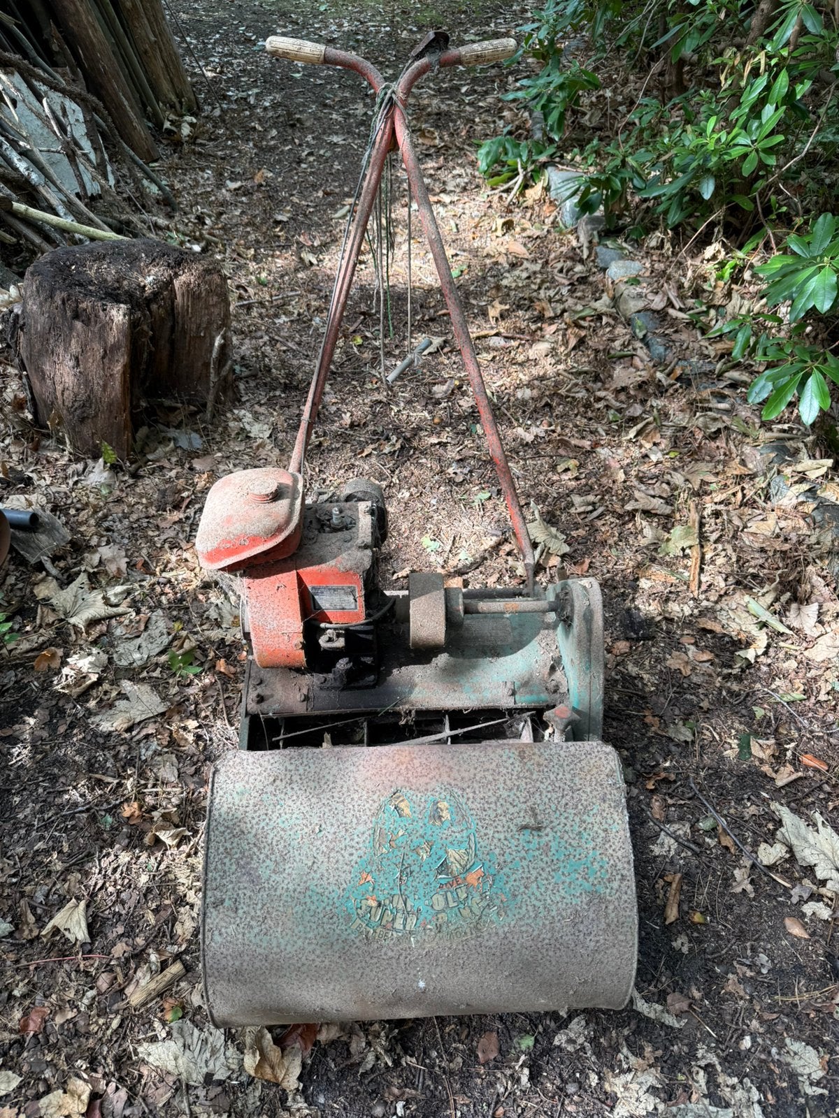 Ancienne machine à gazon autoportante vintage avec rouleau, Jardin & Terrasse, Tondeuses à gazon, Enlèvement, Utilisé, Tondeuses à gazon à essence
