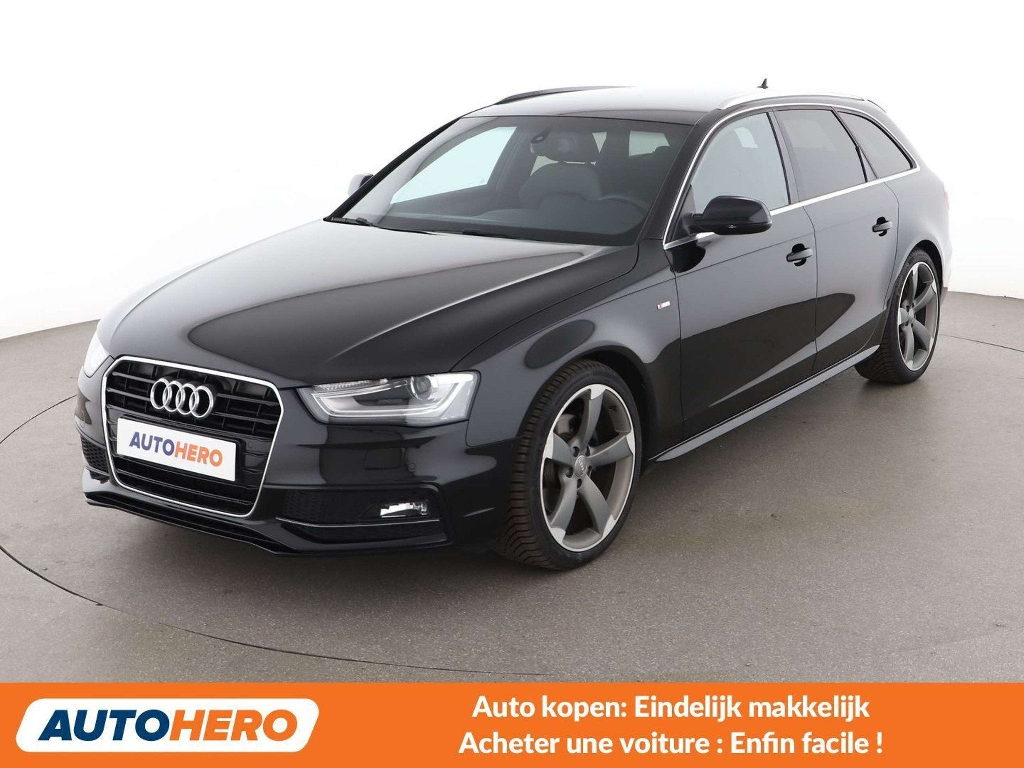 Audi A4 2.0 TDI clean diesel S line Sportpaket plus, Auto's, Audi, Voorwielaandrijving, Gebruikt, A4, Leder