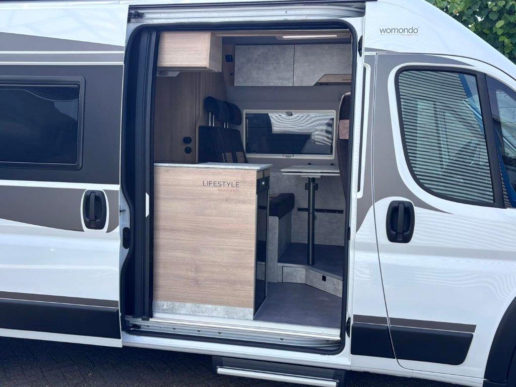 Womondo LifeStyle 600 - Fiat Automaat, Automaat, Chemisch toilet, Fiat, Bedrijf