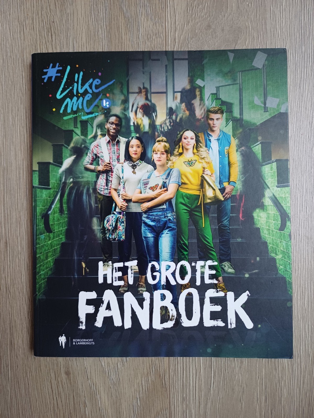 Het grote fanboek, Enlèvement ou Envoi