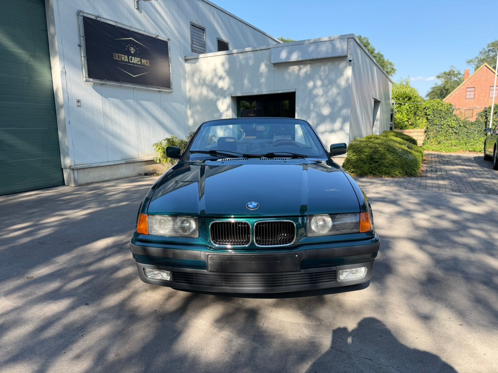 BMW 320i E36 Cabrio Oldtimer/Sportstoelen/BLANCO GEKEURD, https://public.car-pass.be/vhr/f748b342-5cc7-47b4-8dfd-0928c51f617a
