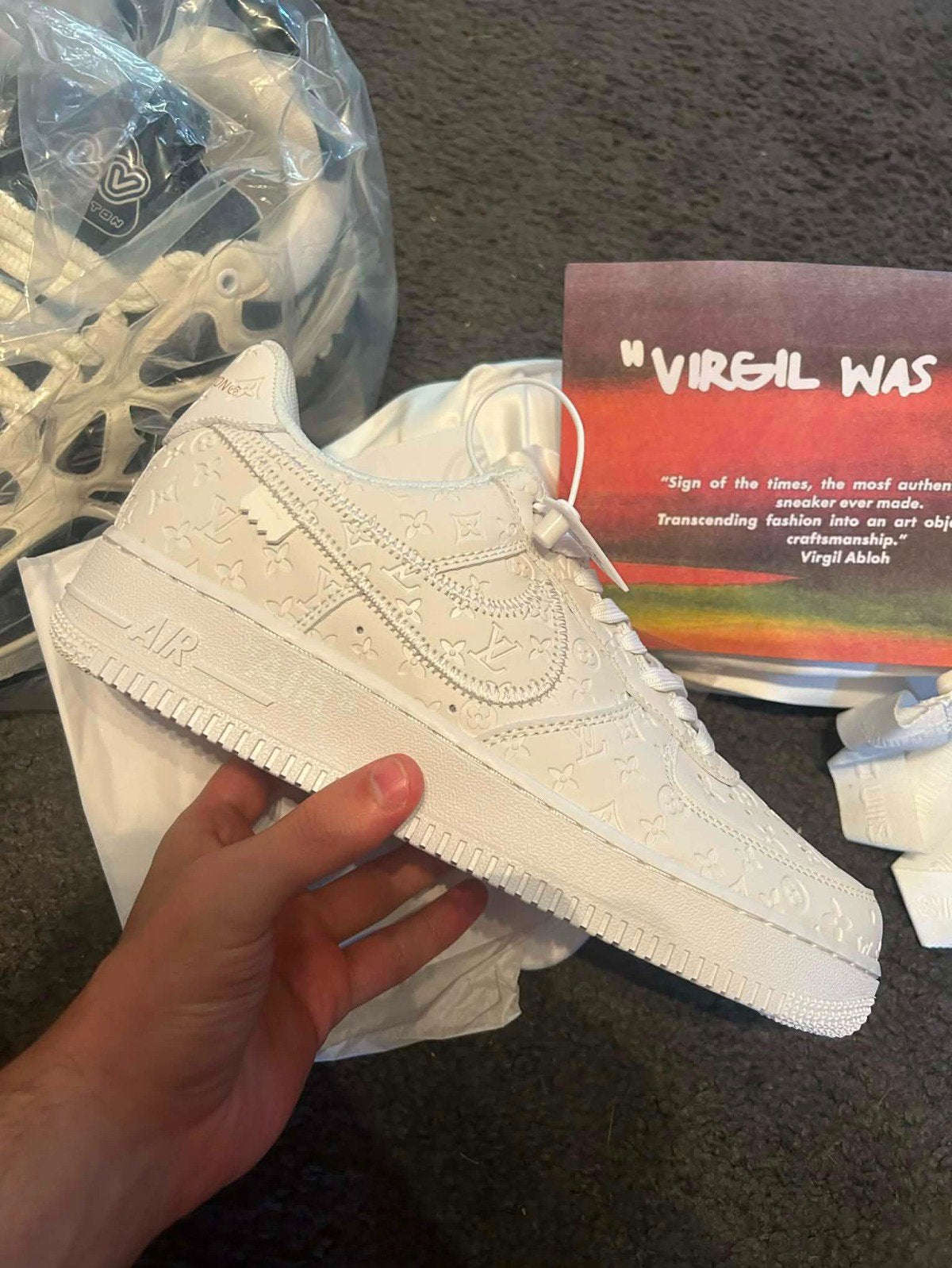 Lv x nike airforce, Verzamelen, Boekenleggers, Ophalen of Verzenden, Zo goed als nieuw