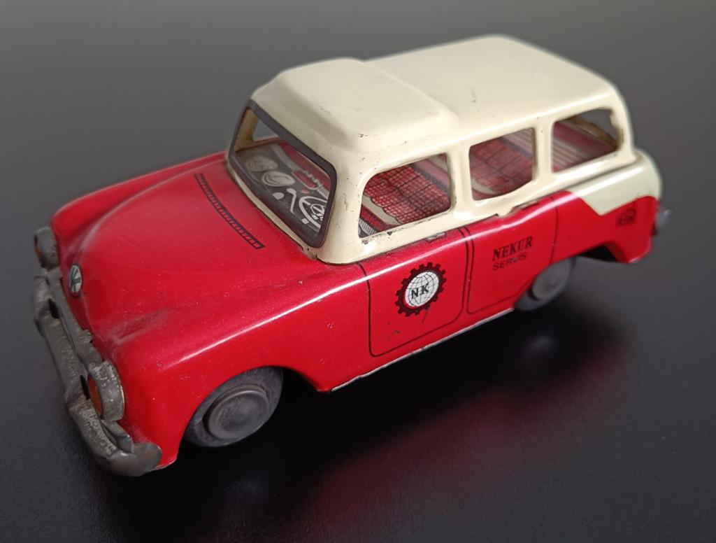 Vintage blikken Ne - Kür Turkmali servis autootje., Antiek en Kunst, Antiek | Speelgoed, Ophalen of Verzenden