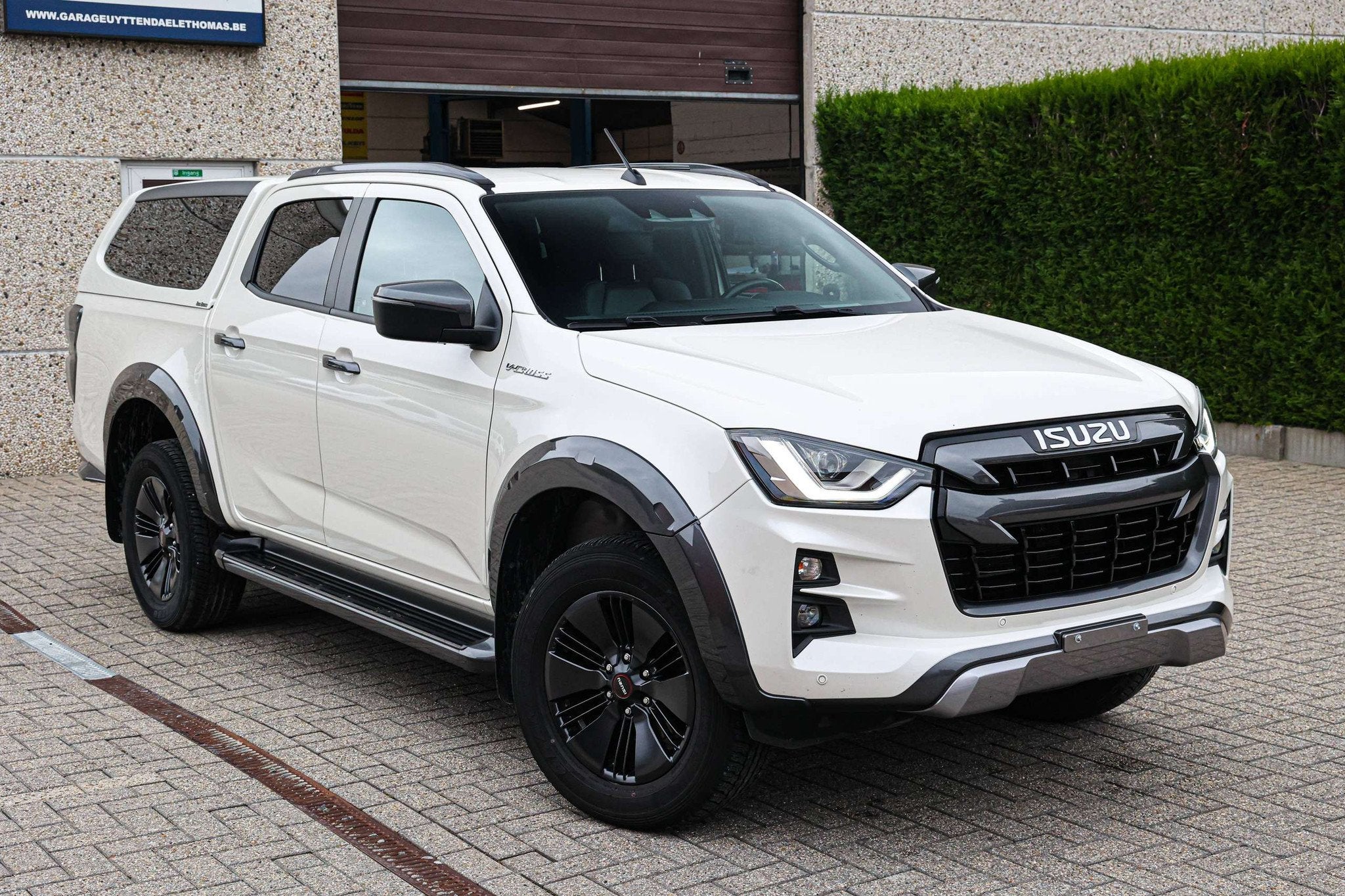 Isuzu D-max V-CROSS-UITVOERING*AUTOMAAT*BTW-WAGEN*TREKHAAK-3, Autos, Isuzu, Cuir, 241 g/km, Achat, Entreprise