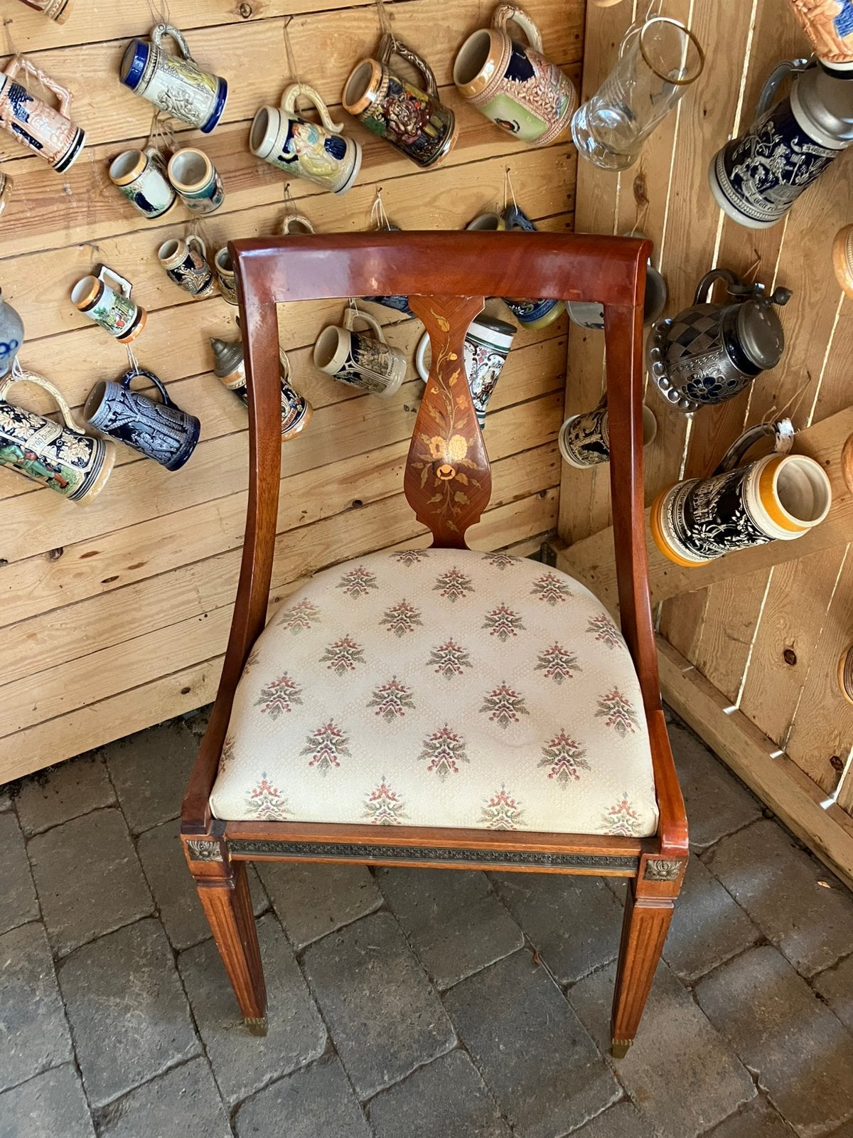 Biedermeier stoel met marqueteriewetk,, Ophalen