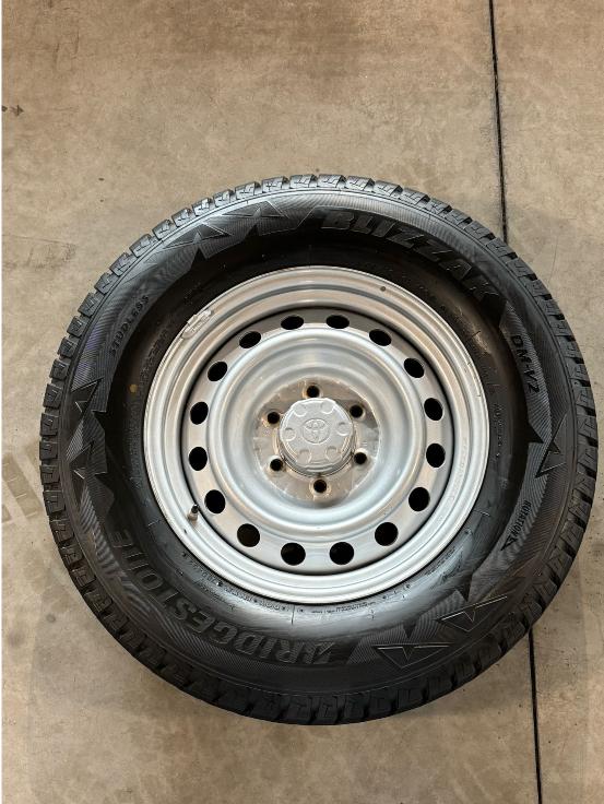 Toyota Land Cruiser velgen 17 inch Bridgestonse, Auto-onderdelen, Banden en Velgen, Ophalen, 245 mm, Banden en Velgen, Nieuw